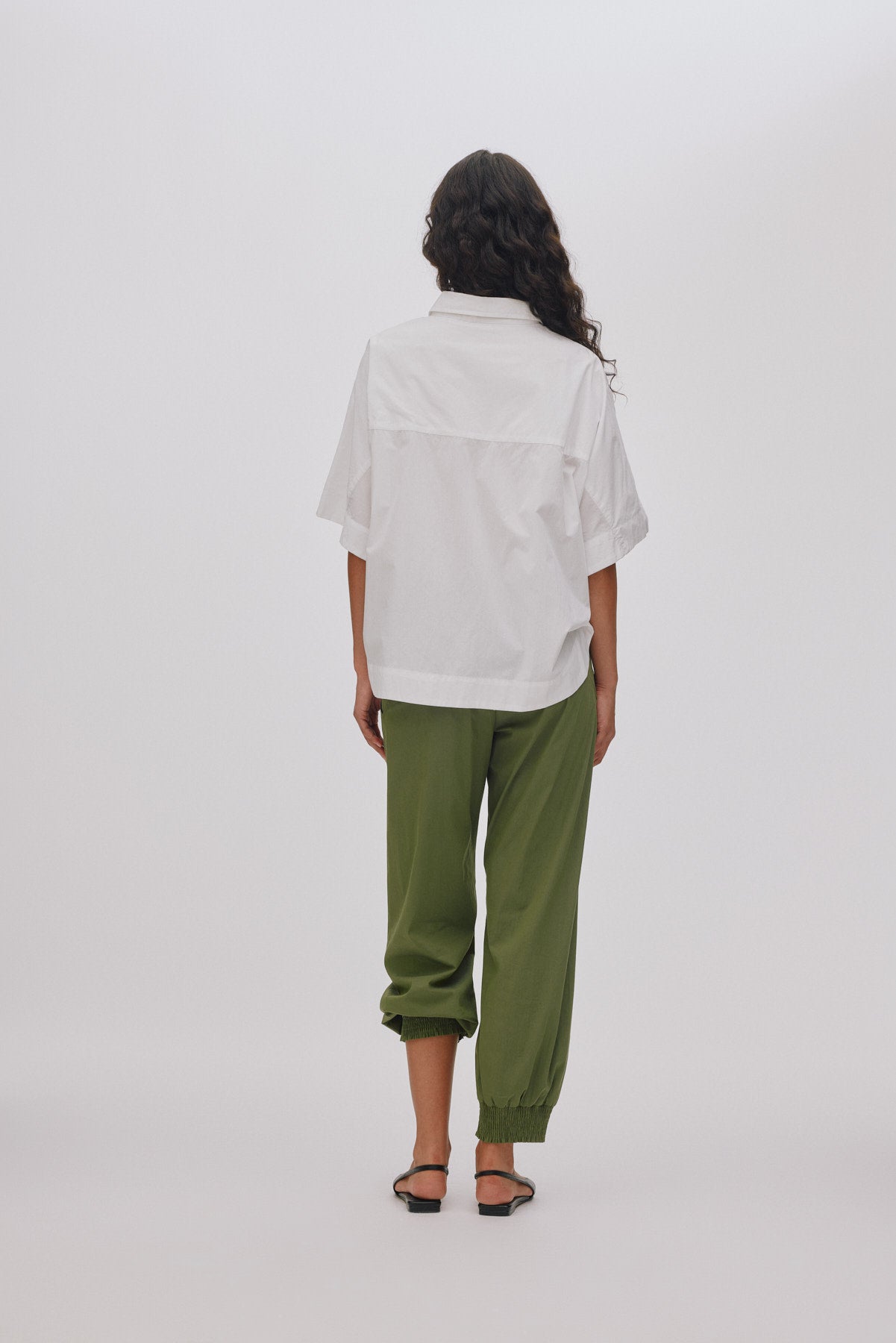 Berte - Poplin curved hem shirt I White 4 - Rabens Saloner