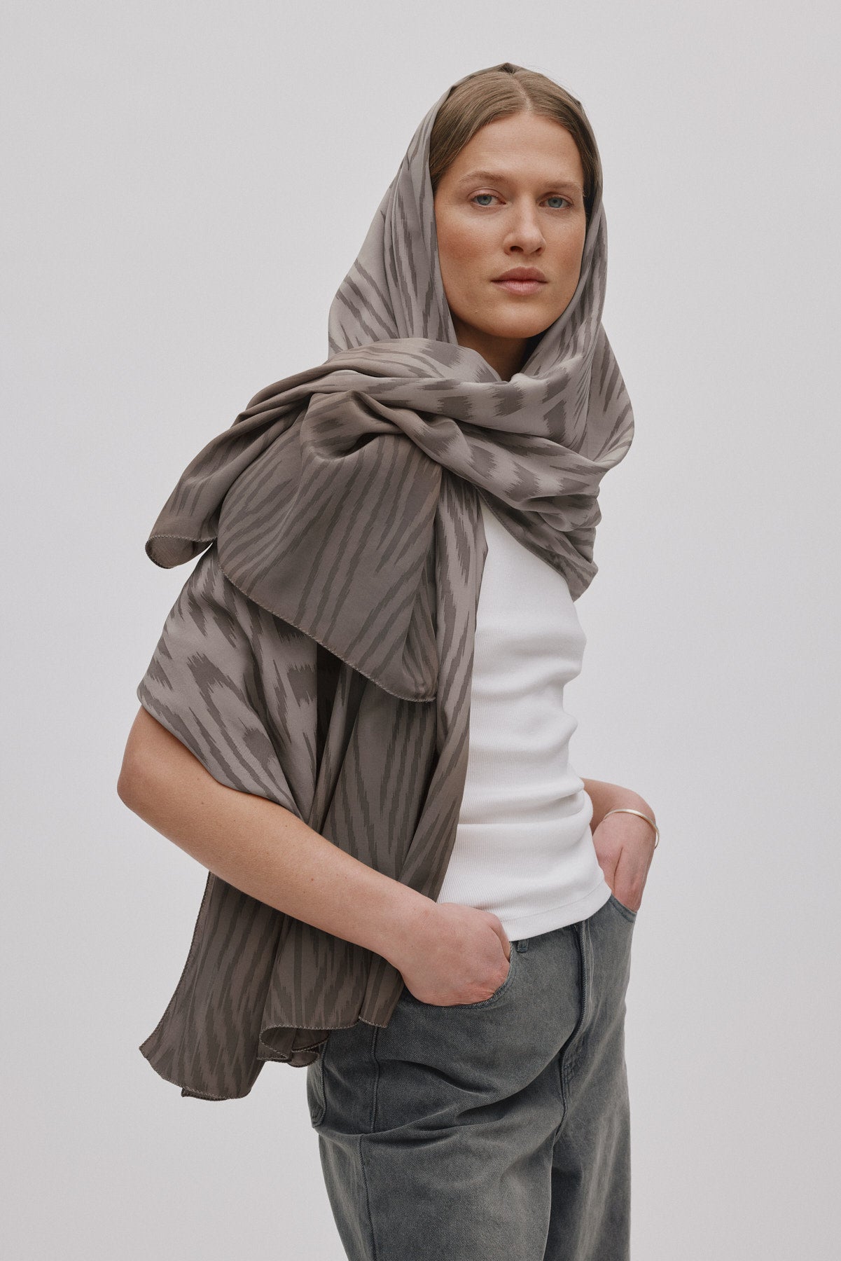 Merete - Ombre ikat large scarf I Asphalt combo Asphalt combo O/S 1 - Rabens Saloner