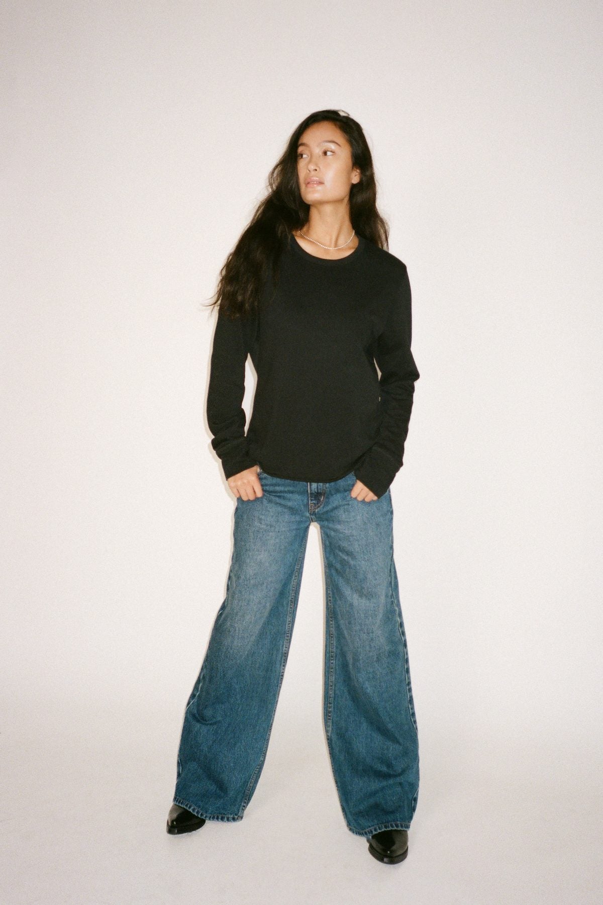 Hila - Light stretch crew neck top I Navy 6 - Rabens Saloner