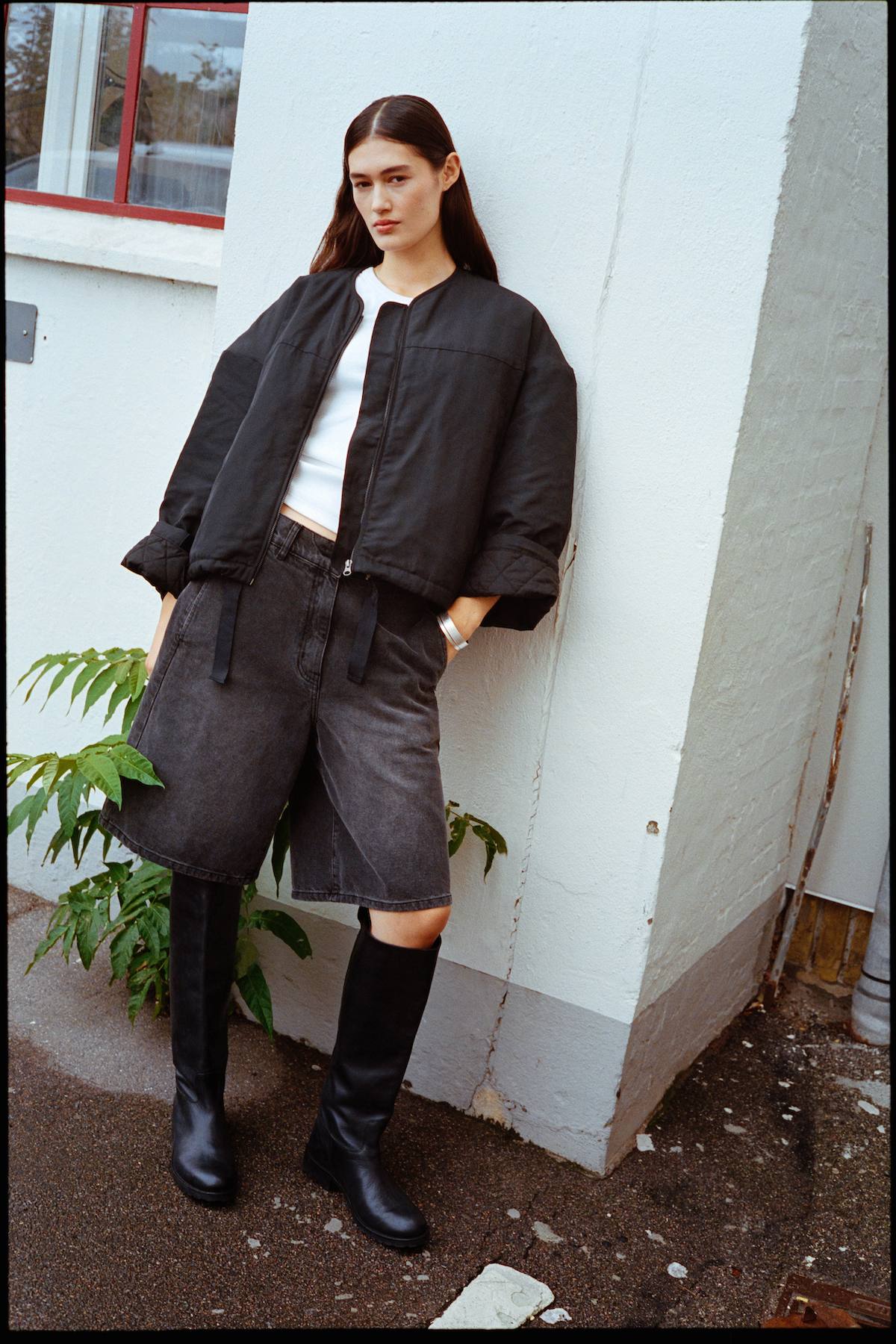 Glod - Arched jacket I Black 13 - Rabens Saloner