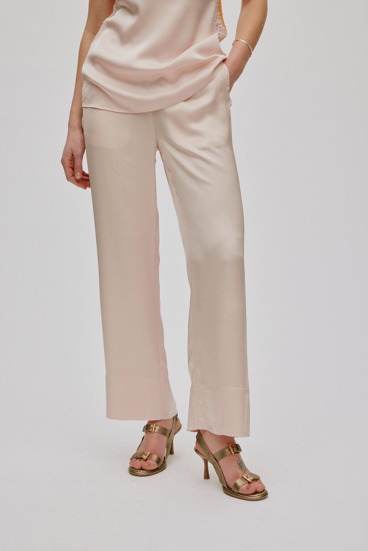 Alisa - Contrast lace wide leg pants I Light rose 2 - Rabens Saloner