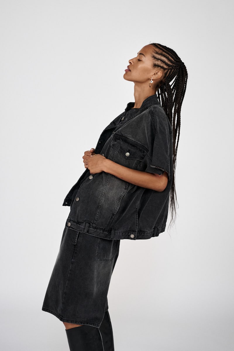 Mir - Denim vest jacket I Washed black denim 1 - Rabens Saloner